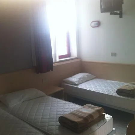 Hotel Mazzini 3*